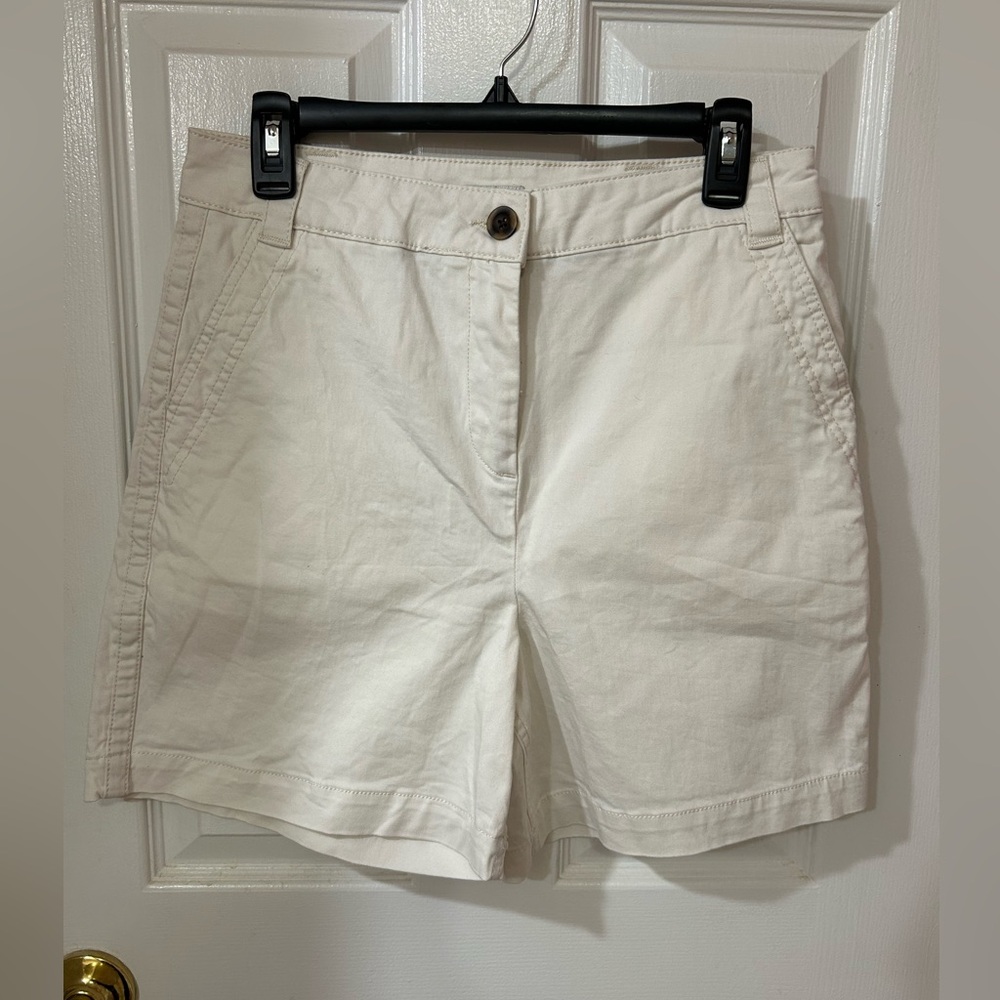 Boden 6” Inseam White Denim Jean Shorts Size 8